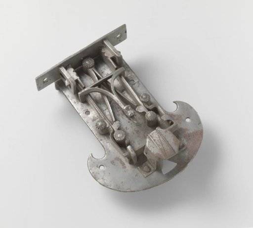Harpoon lock with key