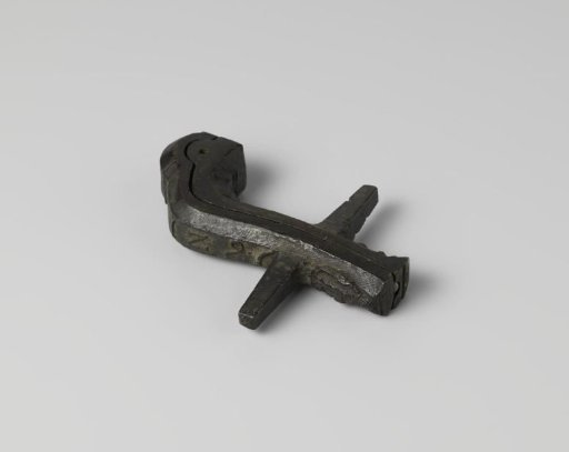 Mould for the handle of a tin jug