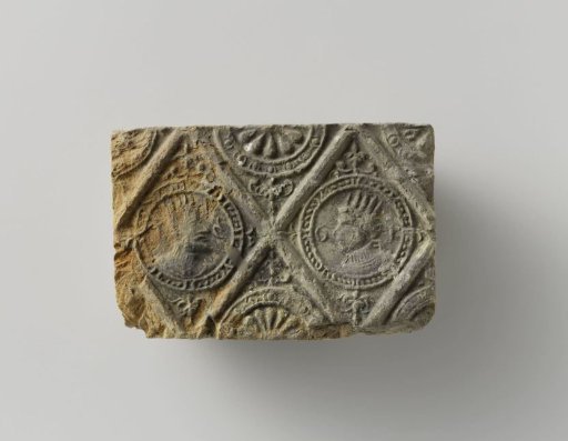 Fireplace with Depictions of Two Kings, Placed in Two Panels