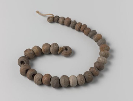 Spinning stones