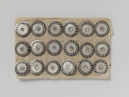 Button card