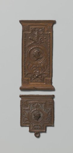 Design for a Bow of a Clasp and Book Lock with a Medallion with the Head of Mercury and a Man's Head with a Laurel Wreath