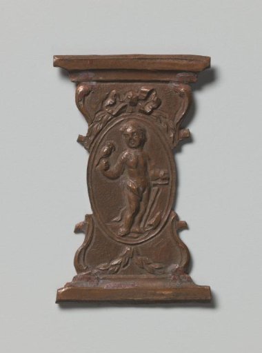 Model for a bow of a book lock with a child with anchor and bird