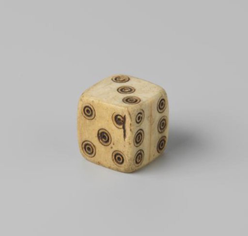 Dice figure, three pieces, of which two form a pair