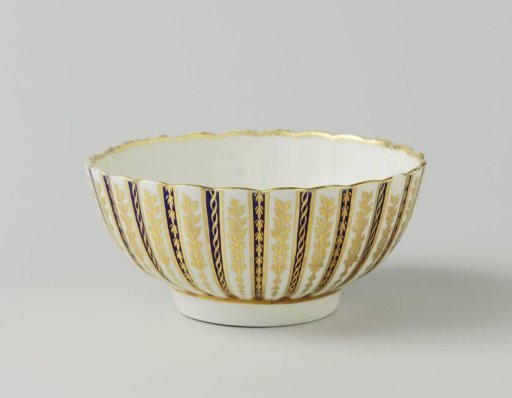 Spool Box, the ribs alternating blue and white, separated by gold ribs