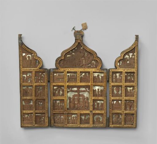 Triptych of palmwood with scenes from the life of Christ