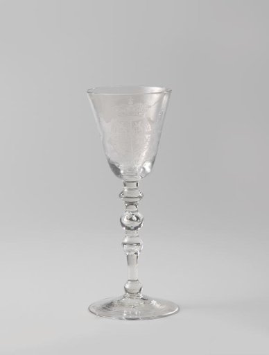 Chalice glass with the coat of arms of William V