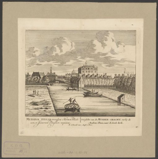 View of the Muidergracht in Amsterdam