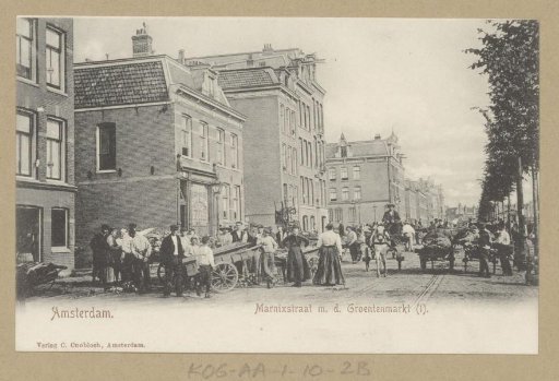 View of the vegetable market on the Marnixstraat