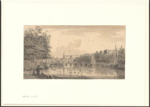 View of the Rapenburgergracht, seen towards the Montelbaanstoren