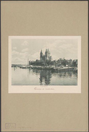 View of the Prins Hendrikkade and the Basilica of Saint Nicholas