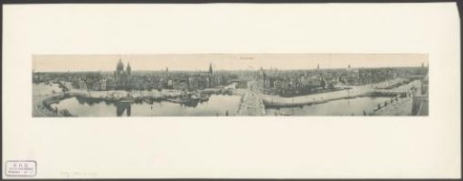 Panorama of the Prins Hendrikkade and the Damrak