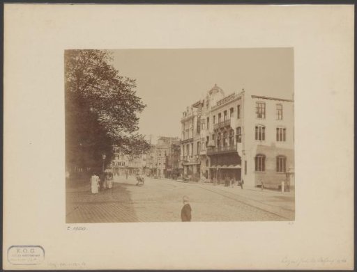 View of Rembrandt Square with De Kroon
