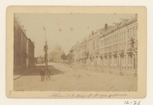 View of the Paleis van Volksvlijt, seen from the Sarphatistraat