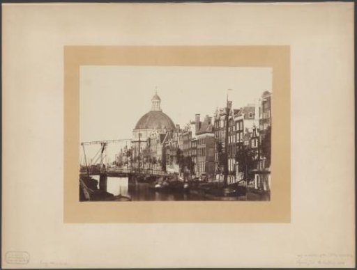 View of the Round Lutheran Church on the Singel