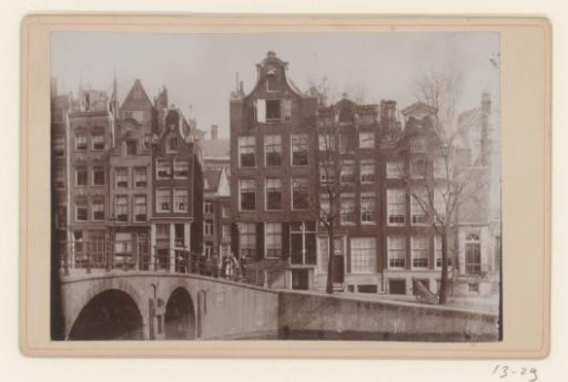 View of the Singel at the Huiszittenbrug