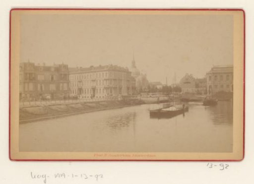 View of the Stadhouderskade at the Pieter Cornelisz. Hooftstraat