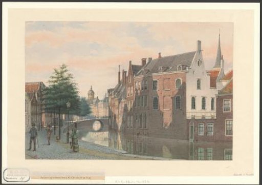 View of the Nieuwezijds Voorburgwal and the rear sides of the houses along the Begijnhof