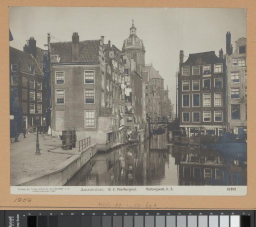 View of the Oudezijds Voorburgwal