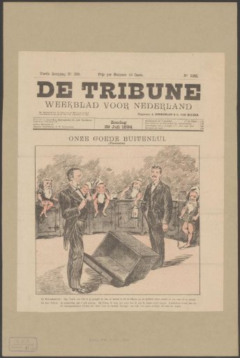 Willem Treub and Sjoerd Anne Vening Meinesz standing by a fallen empty treasure chest
