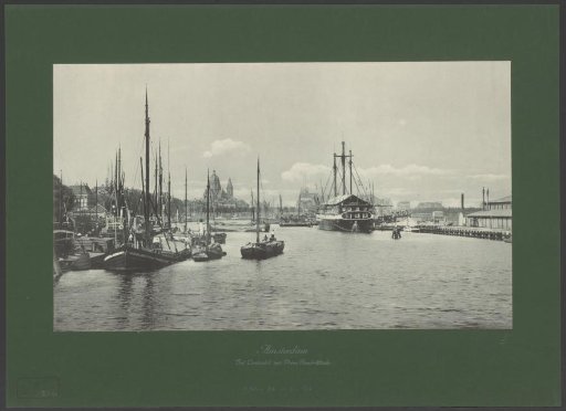 Amsterdam, the Oosterdok with Prins-Hendrikkade