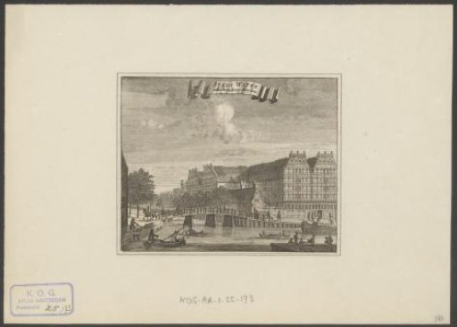 View of the Stadskorenpakhuizen and the Stadsartilleriehuizen in Amsterdam