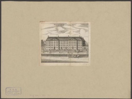 View of the Aalmoezeniersweeshuis in Amsterdam