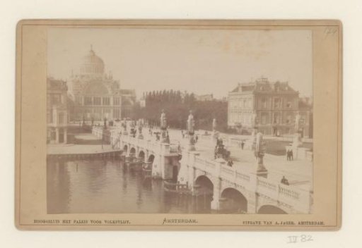 View of the Hogesluis and the Paleis voor Volksvlijt