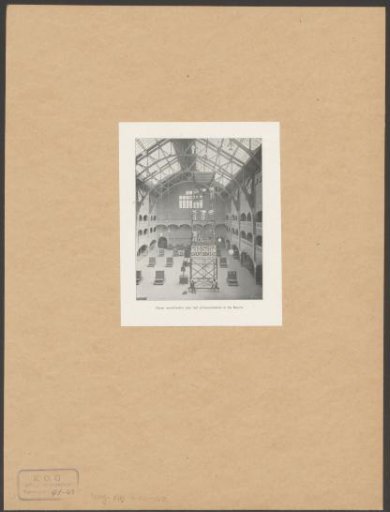 Cleaning in the Beurs van Berlage