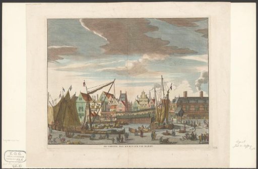 View of the fish market at the Damsluis on the Dam in Amsterdam