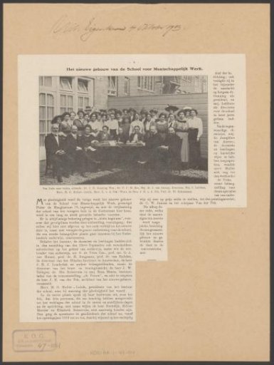 Group portrait at the opening of the new building of the School for Social Work in Amsterdam