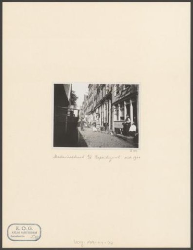 View of the Batavierstraat at the Rapenburgwal