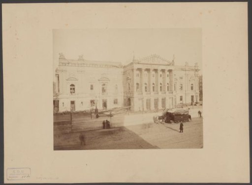 View of the burnt-out theatre at the Leidseplein in Amsterdam