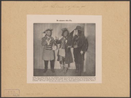Group portrait of August Kiehl, Piet Köhler and Bart Kreeft in costume for the operetta Erminie