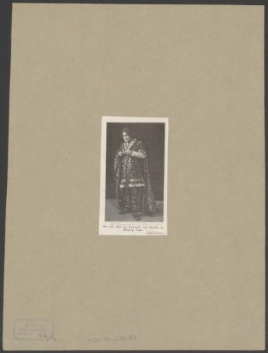 Portrait of Ko van Dijk sr. as Edmund in the play King Lear