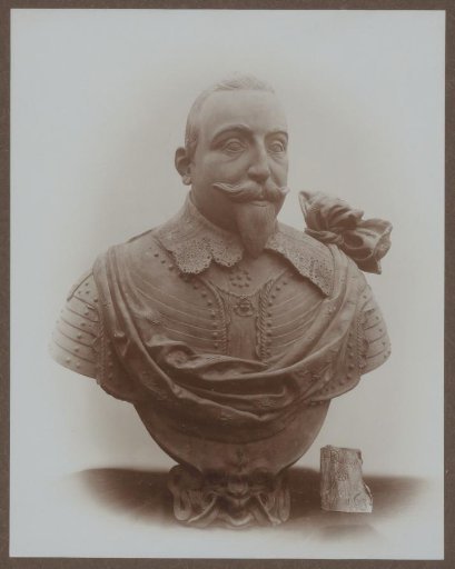 Bust of Gustavus Adolphus II of Sweden, facing right