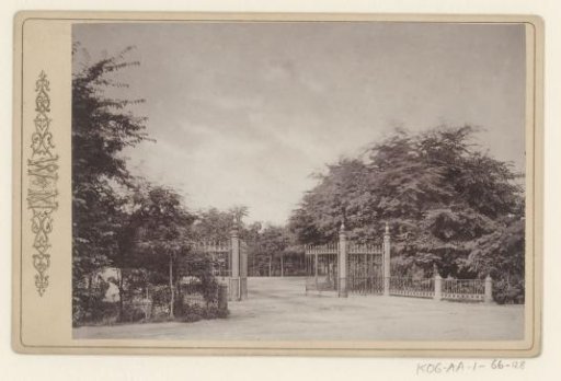 View of the entrance gate to Vondelpark at Amstelveenseweg, Amsterdam