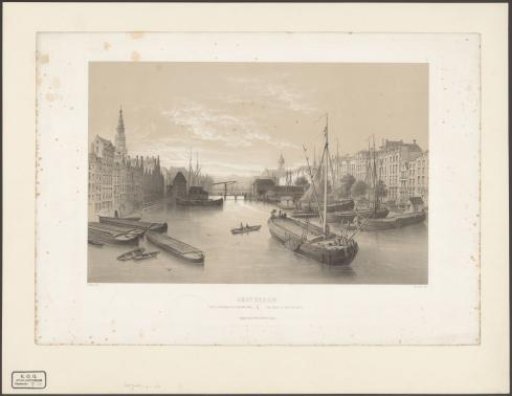View of the Damrak from the Nieuwe Brug