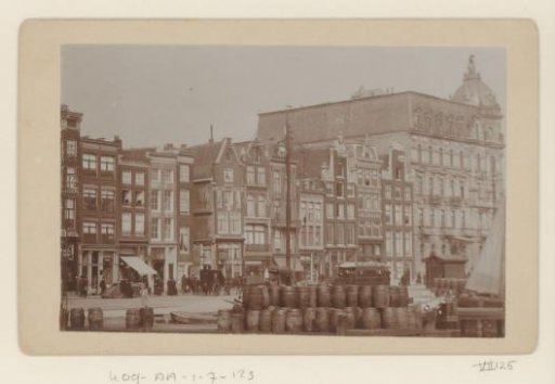 View of the Damrak