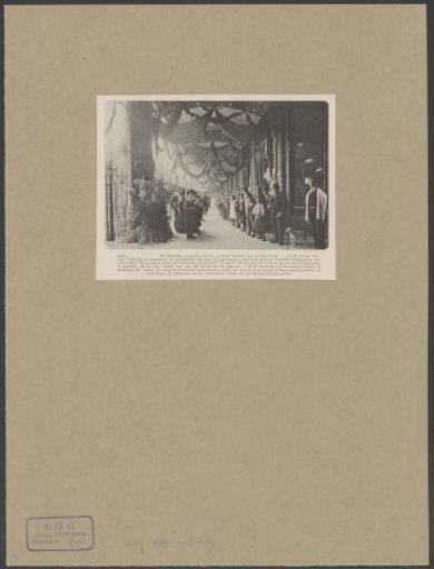 View of the decorated gallery of the Paleis voor Volksvlijt