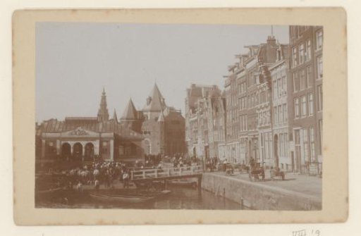 View of the Waag from Geldersekade