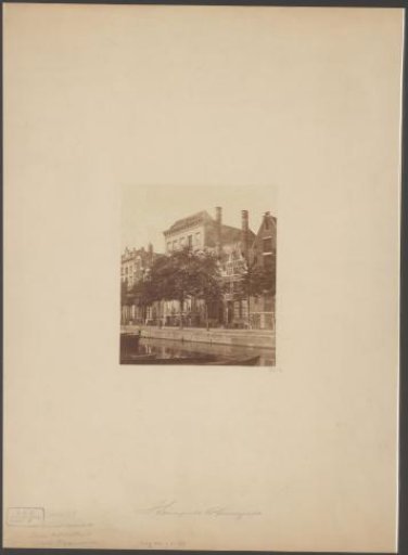 View of the Herengracht at the Brouwersgracht