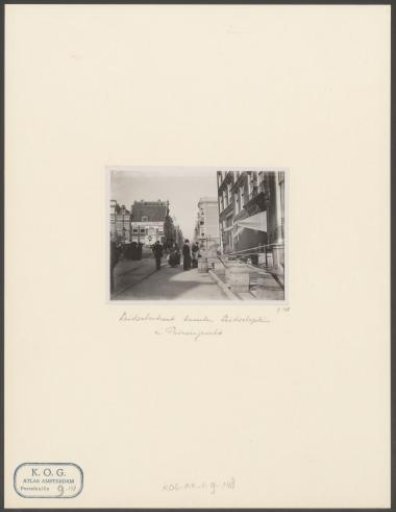 View of the Leidsestraat between the Leidseplein and the Prinsengracht