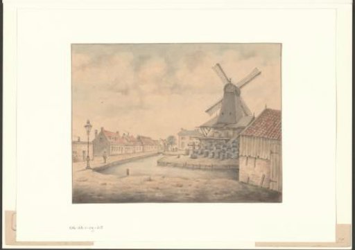 View of the Kwakersdwarspad with the mill Koning Salomon