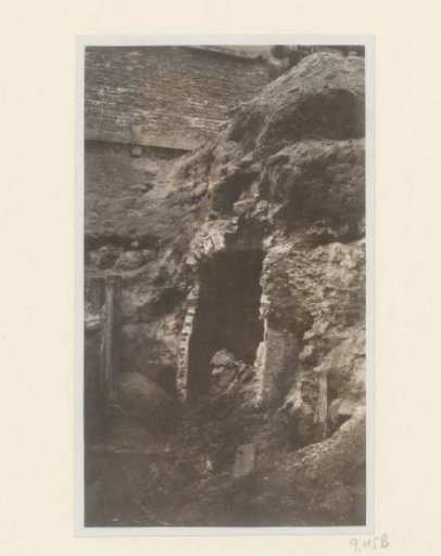 View of a possible ice cellar, discovered at Keizersgracht 418-424 during renovations