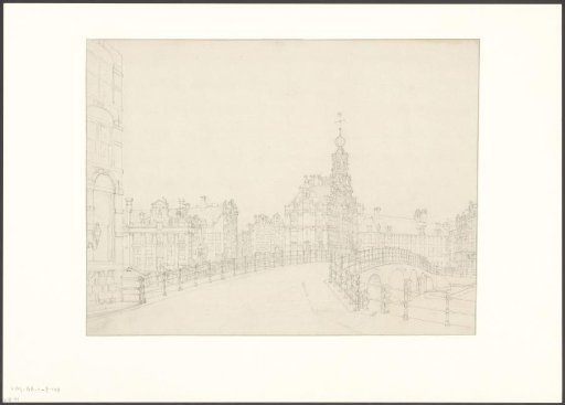 View of the Doelensluis looking towards the Muntplein and the Munttoren