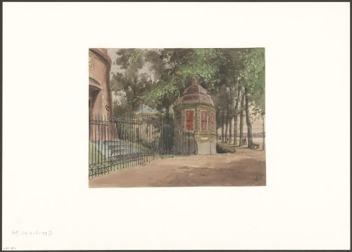 View along the Amstel with a view of the water tower and garden house of the estate Slotzigt