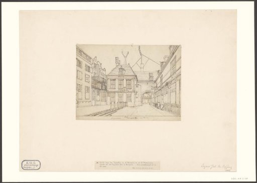 View of the interior of the Beurspoortje on the Vijgendam