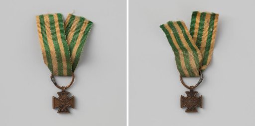 Metal Cross for Volunteers, miniature 8 mm, 1831