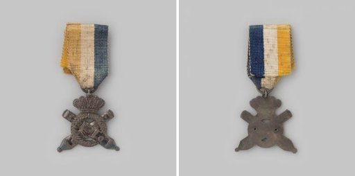 Badge of the Non-Commissioned Officers Association Nut en Genoegen of the Artillery Civic Guard in Amsterdam